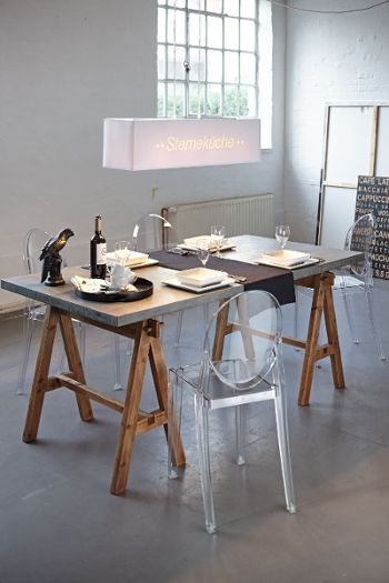 Esstisch mit Tischböcken Tischplatte Betonoptik
