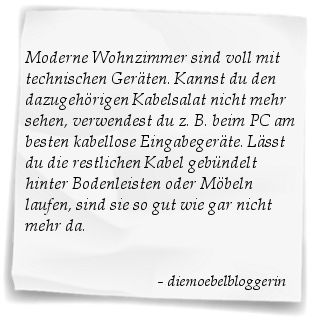 Kabelsalat im Wohnzimmer Haushalt Wohnräumen unsichtbar machen Bodenleisten hinter Möbel Elektrogeräte ohne Kabel