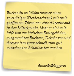 einen zweitürigen Kleiderschrank zum Schaukasten für Deko Bücher Aufbewahrungsboxen machen