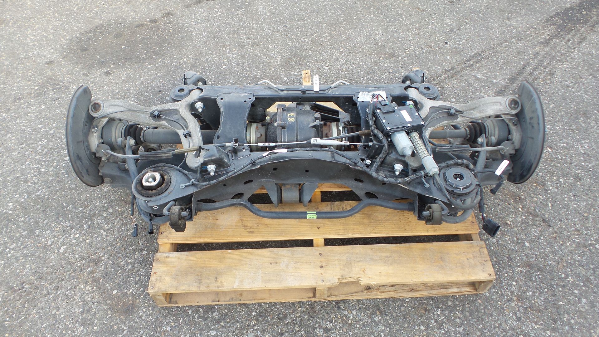 09-12 CADILLAC CTS-V 2011 COMPLETE REAR DIFFERENTIAL ASSEMBLY AXLES 9.9 