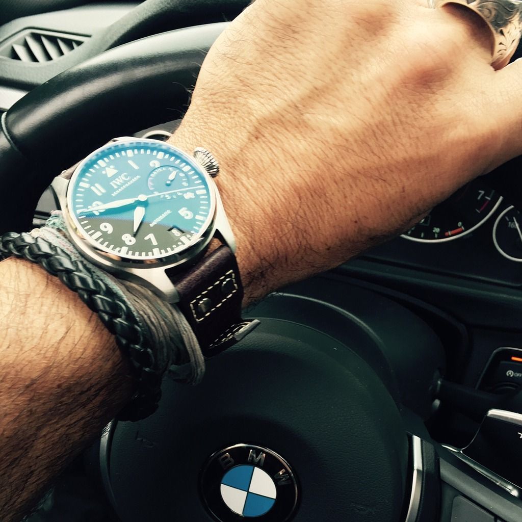 i1160.photobucket.com/albums/q494/rogerleopardi/IWC%20stuff/BMW%20IWC_zpsqctirj4b.jpg