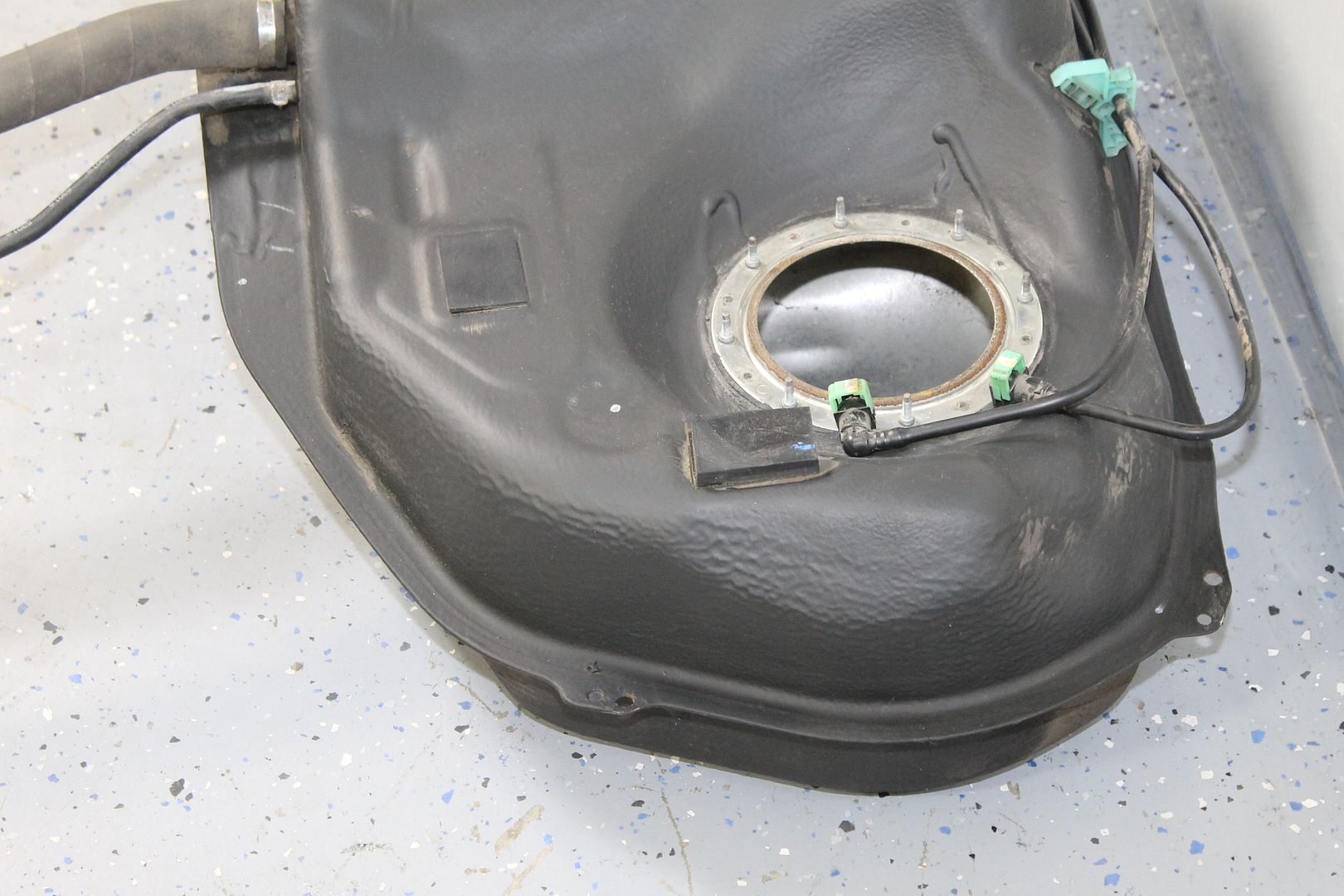 1518 SUBARU WRX GAS TANK FACTORY OEM FUEL TANK STOCK 16 17 2015 2016